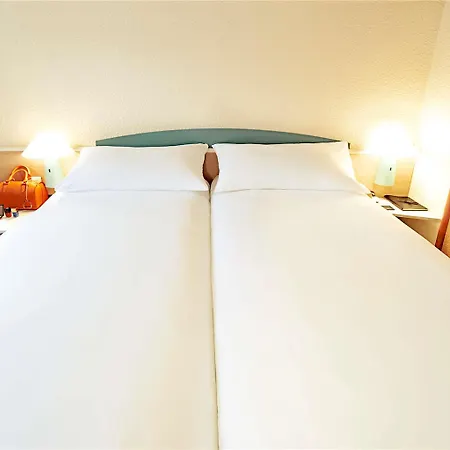 Otel Ibis Ulm